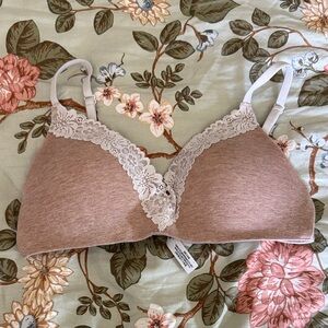 PINK Victoria's Secret Heathered Mauve Wireless Lace-Trim Bra